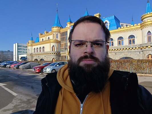 Этот геймерский смартфон хочется купить вместо обычного. Обзор ASUS ROG Phone 8 (Pro) — Камеры. 58