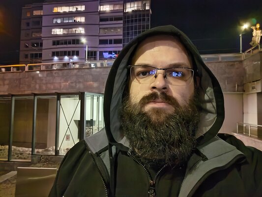 Этот геймерский смартфон хочется купить вместо обычного. Обзор ASUS ROG Phone 8 (Pro) — Камеры. 97