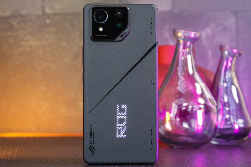 Этот геймерский смартфон хочется купить вместо обычного. Обзор ASUS ROG Phone 8 (Pro) — Отзыв. 2