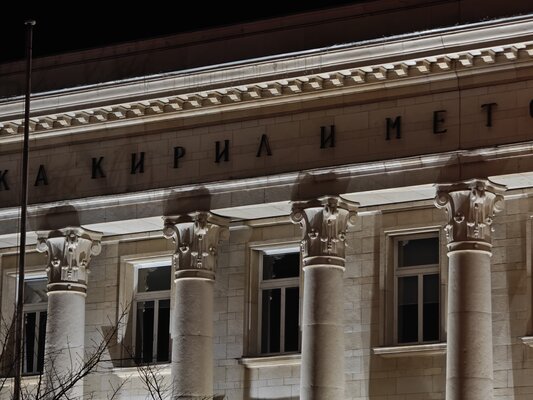 OnePlus украла фишку Xiaomi. Обзор OnePlus 12 — теперь это другой смартфон