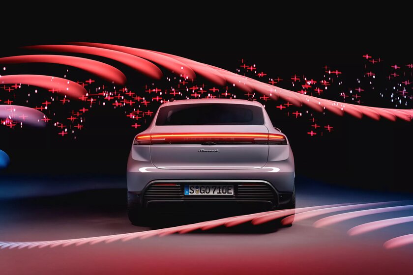 Porsche представила электрический Macan: Turbo-версия быстрее 911 GT3
