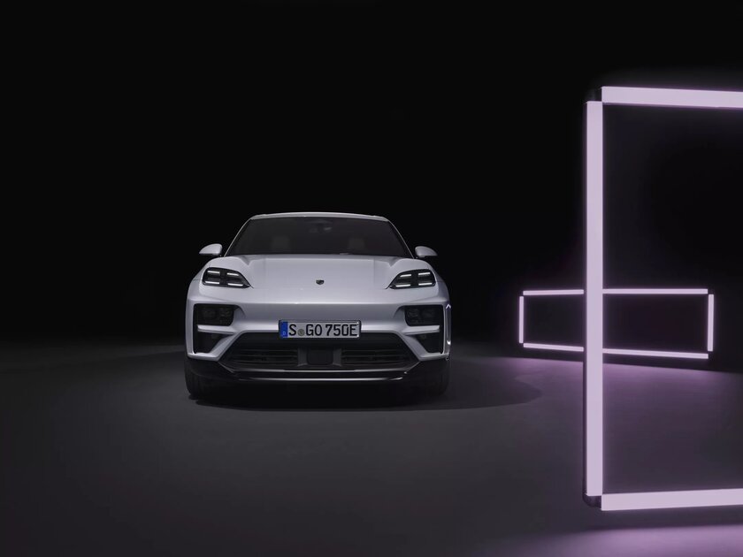 Porsche представила электрический Macan: Turbo-версия быстрее 911 GT3