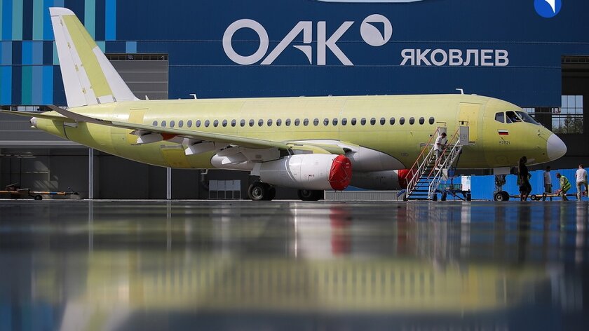 Самолёт SJ-100 успешно прошёл аэродинамические испытания с российским мотором ПД-8