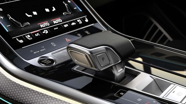 Представлена новая Audi Q7: её оснастили «лазерными» фарами