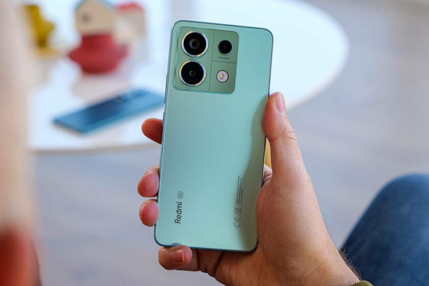 Xiaomi смогла! Один из лучших смартфонов в среднем сегменте — обзор Redmi Note 13 Pro 5G — Дизайн. 2