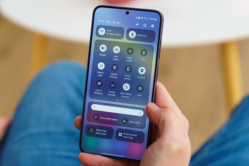 Обзор прошивки One UI 6.1 от Samsung: на редкость удачная во всех смыслах — Жесты, панель быстрых настроек и новые анимации. 3