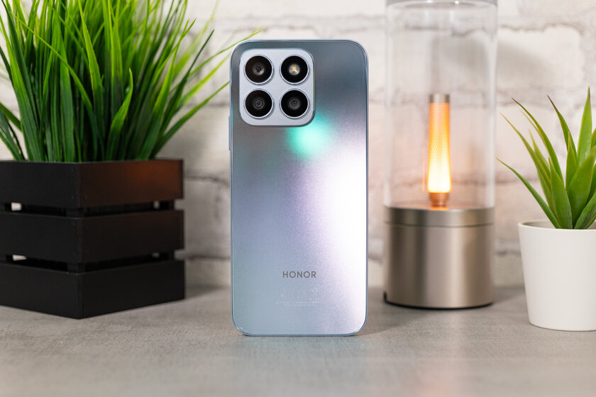 Недорогой смартфон оснастили кучей современных фишек — вышло круто. Обзор HONOR X8b
