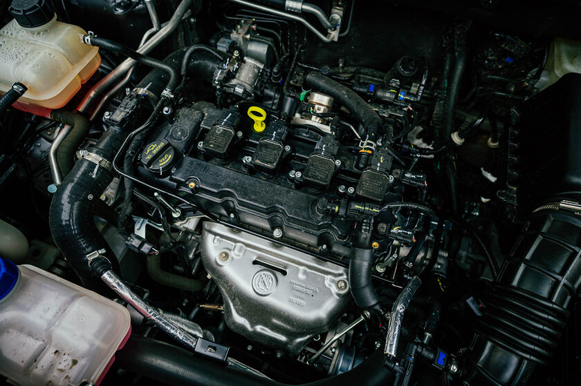Если не нужны огромные дисплеи и новомодный дизайн. Обзор Changan CS75 Plus — В путь. 2