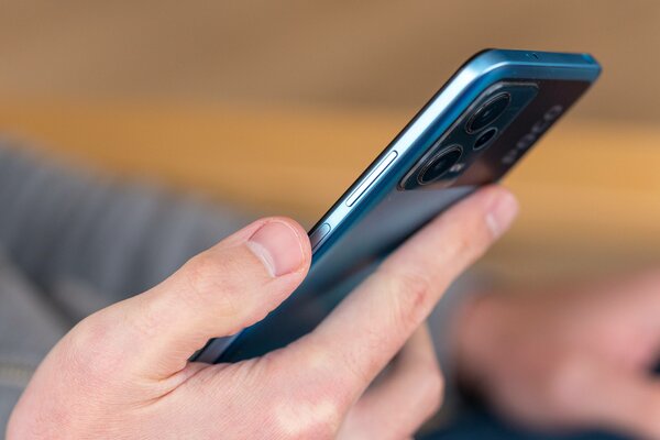 Рейтинг лучших смартфонов до 20 000 рублей: какой купить в мае 2024 — 3. Xiaomi POCO X5 (6/128 ГБ). 3