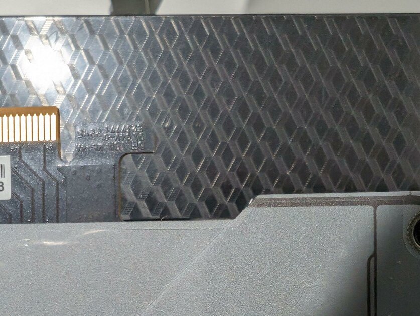 Gigabyte усилила печатные платы флагманских видеокарт: раньше они ломались под собственным весом
