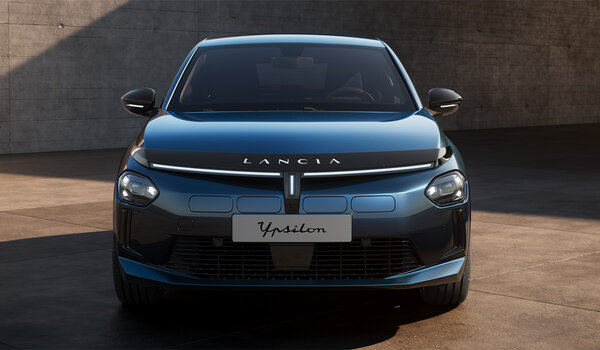 Возрождение Lancia: представлена первая за последние 13 лет модель — Lancia Ypsilon