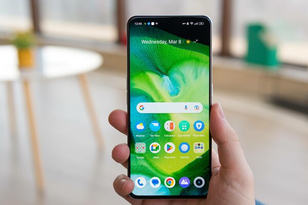 Рейтинг лучших смартфонов до 50 000 рублей: какой купить в марте 2024 — 4. Realme GT3 (16 / 1024 ГБ). 3