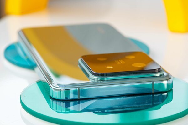 Лучший Xiaomi за последние годы: обзор компактного Xiaomi 14, рвущего крупных конкурентов — Дизайн. 3