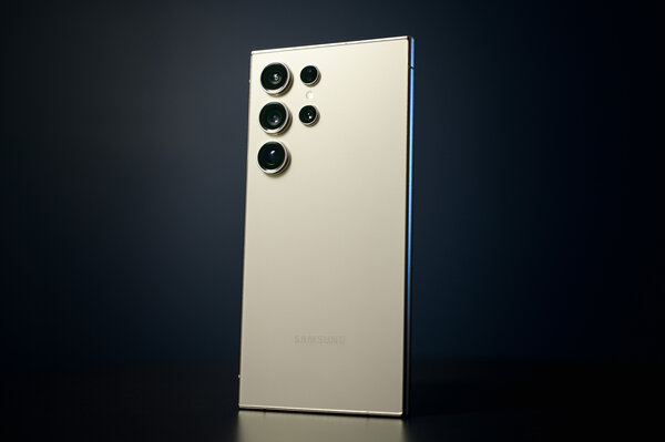 Какой смартфон купить в мае 2024: рейтинг лучших моделей на любой бюджет — Лучшие флагманы c хорошей камерой. 1