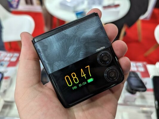 У Energizer тоже есть складной смартфон. Пока самый дешёвый, но наименее мощный