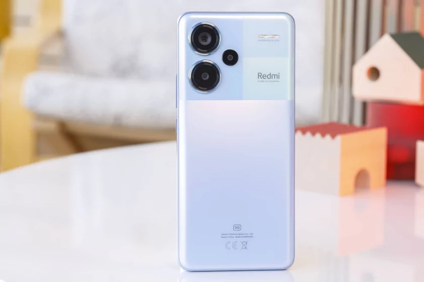 Это лучший из недорогих Xiaomi — присмотритесь. Обзор Redmi Note 13 Pro+