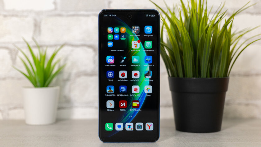 Смартфон для школьников и студентов. Обзор Infinix HOT 40i