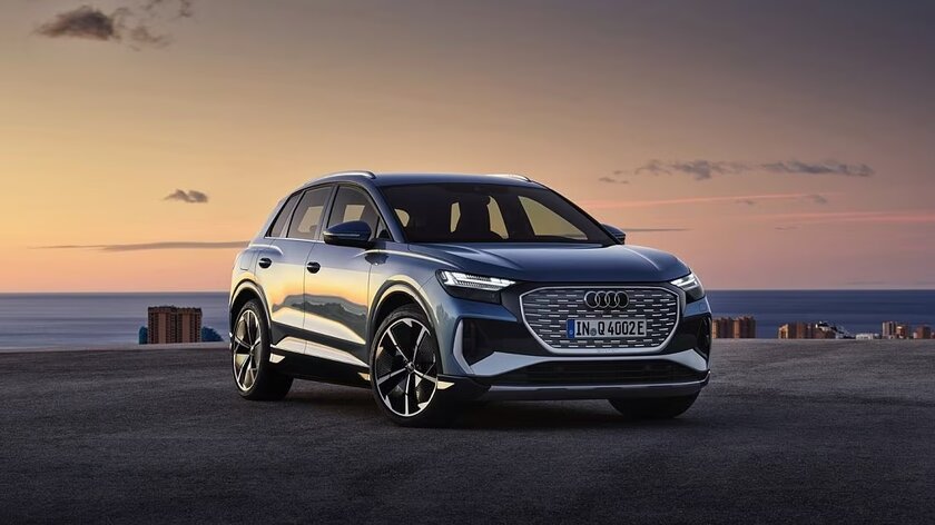 Audi представила обновлённый кроссовер Q4 55 e-tron: с быстрой зарядкой и разгоном до сотни за 5 секунд