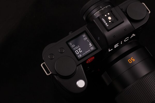 Leica представила камеру SL3 за 6995 долларов: у неё корпус из магниевого сплава