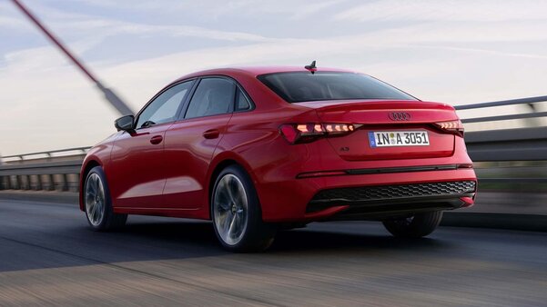 Представлена Audi A3 2025: автомобиль полон «раздражающих» подписок
