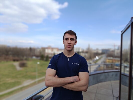 ASUS взяла игровой смартфон и сделала из него обычный. Обзор Zenfone 11 Ultra — Камеры. 19