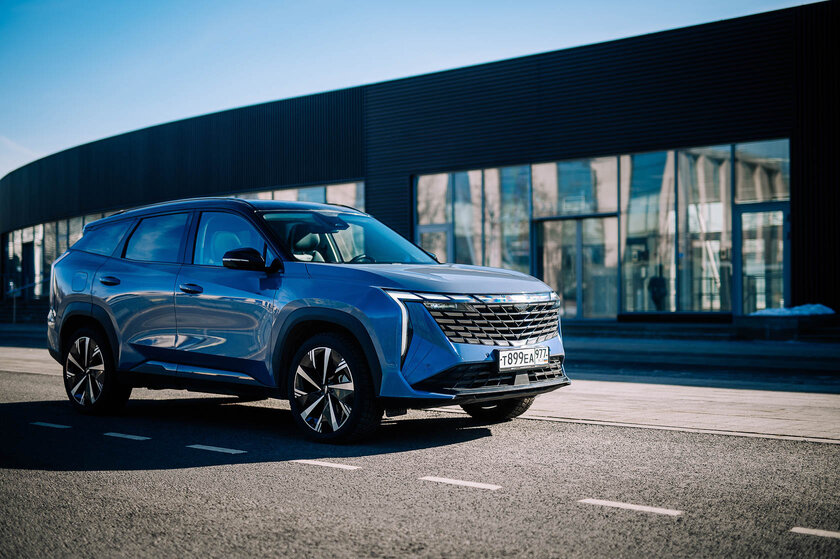 Машины Geely теперь другие — это и хорошо, и плохо. Обзор Atlas 2024 — Знакомство. 1