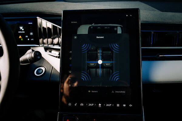 Машины Geely теперь другие — это и хорошо, и плохо. Обзор Atlas 2024 — Знакомство. 36
