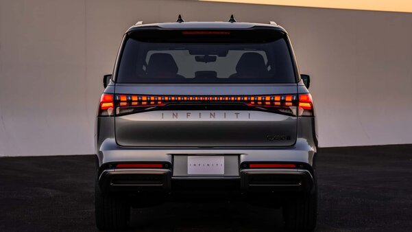 Представлен Infiniti QX80 2025: больше мощности, больше технологий и выше ценник