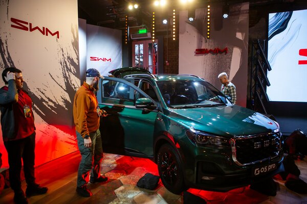 В России появился автобренд SWM с итальянскими корнями. Представлены первые кроссоверы