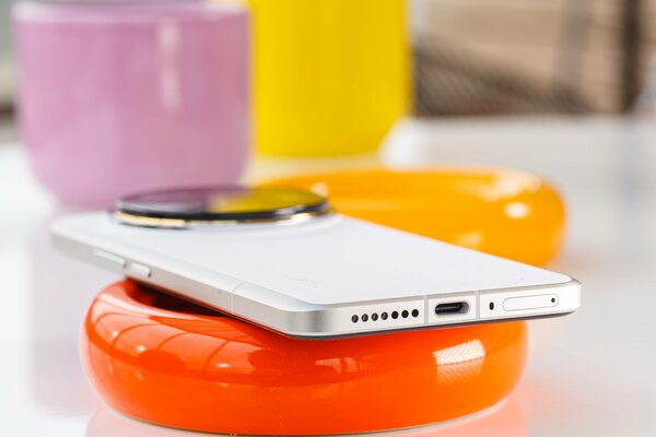 Это лучший Xiaomi — не кликбейт. Обзор фотоаппарата Xiaomi 14 Ultra со встроенным смартфоном — Дизайн. 2