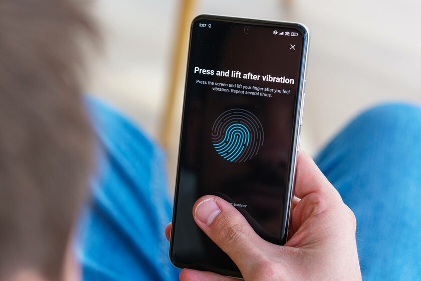 Это лучший Xiaomi — не кликбейт. Обзор фотоаппарата Xiaomi 14 Ultra со встроенным смартфоном — Дизайн. 6