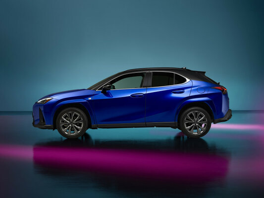 Представлен Lexus UX 300h: самозаряжаемый гибрид с обновлённой системой безопасности Safety System+