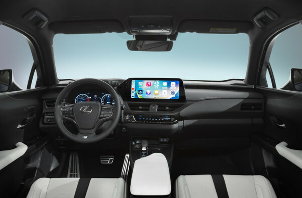 Представлен Lexus UX 300h: самозаряжаемый гибрид с обновлённой системой безопасности Safety System+