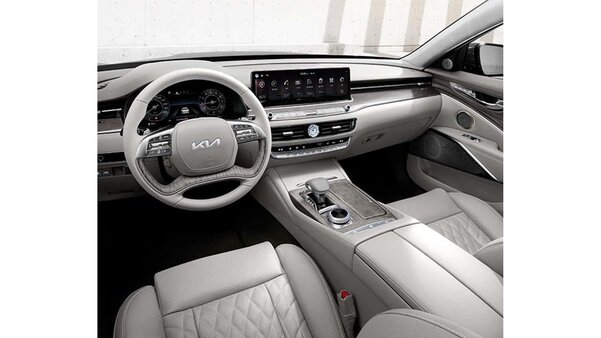 Представлен Kia K9 2025: самый модный автомобиль бренда изменился внутри и снаружи