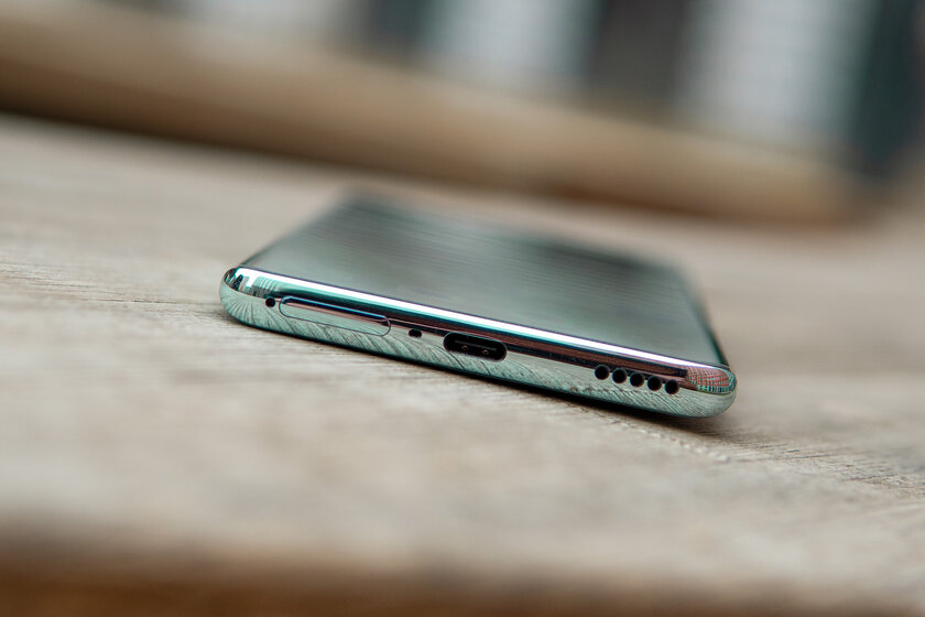 Почему в камерофоны ставят сенсоры Sony? Обзор OPPO Reno11 — Дизайн и дисплей. 3