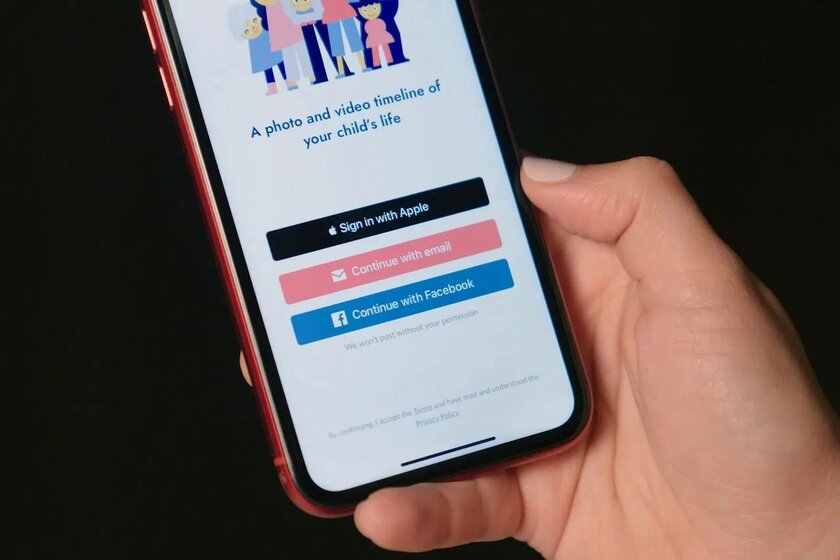 Российские сервисы начнут отключать вход в аккаунт через Google или Apple ID с 22 апреля