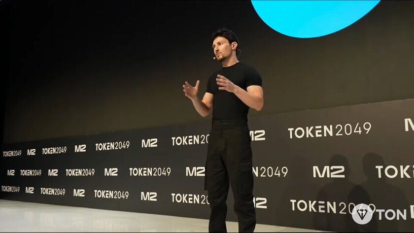 Чаевые, NFT и мини-приложения: Дуров выступил на Token 2049