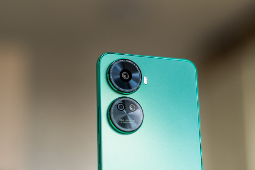 Яркий снаружи и заряженный внутри: обзор Huawei nova 12se — Внешний вид. 2