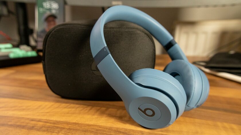 Beats представила наушники Solo 4: 50 часов автономной работы, улучшенный звук и та же цена