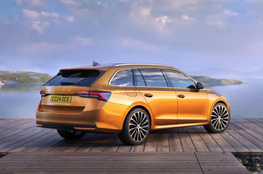 Представлена Skoda Octavia 2024: узнаваемые очертания и изменения внутри