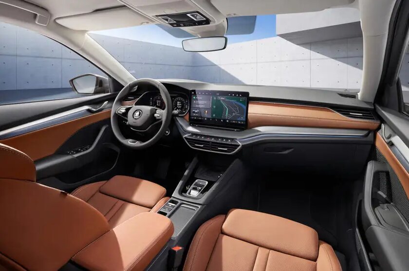 Представлена Skoda Octavia 2024: узнаваемые очертания и изменения внутри