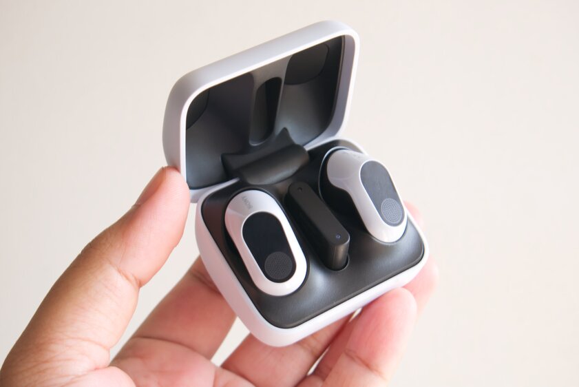 Обзор странных TWS-наушников Sony INZONE Buds, созданных для ПК и консолей. В этом есть логика