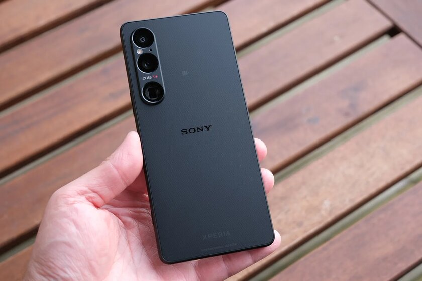 Sony уже не та — сдалась? Обзор Xperia 1 VI с изменившимися приоритетами — Дизайн и сборка. 1