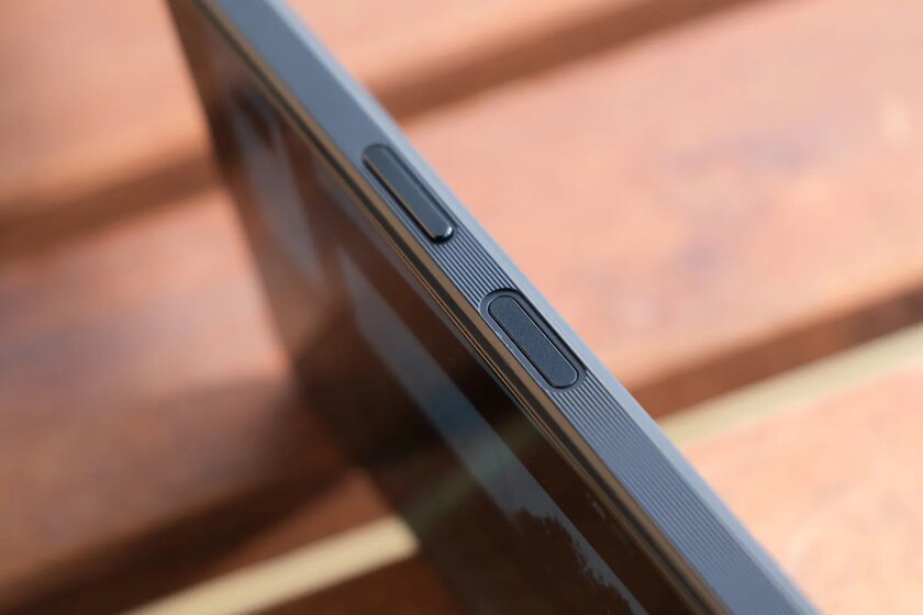 Sony уже не та — сдалась? Обзор Xperia 1 VI с изменившимися приоритетами — Дизайн и сборка. 2