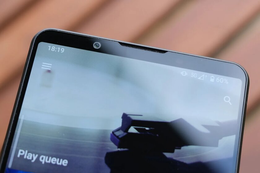 Sony уже не та — сдалась? Обзор Xperia 1 VI с изменившимися приоритетами — Экран и звук. 2