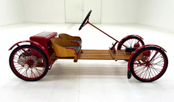 В интернете продают электромобиль 1924 года выпуска — Auto Red Bug