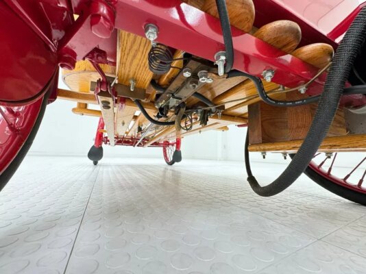 В интернете продают электромобиль 1924 года выпуска — Auto Red Bug