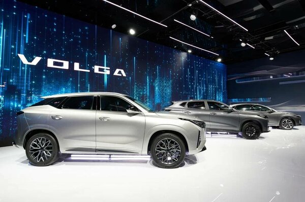 Представлены новые автомобили бренда Volga