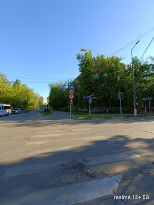 Дизайн по швейцарским лекалам. Обзор realme 12+ 5G — Оптическая стабилизация в среднем классе. 16