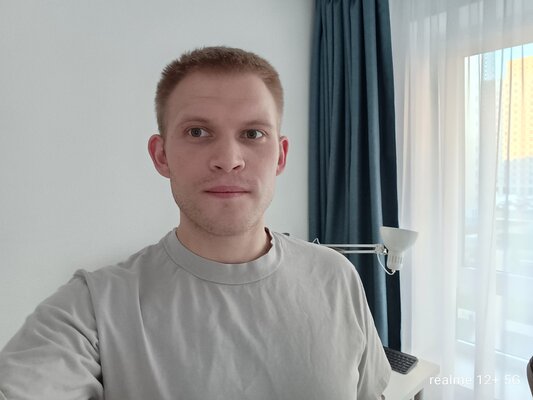 Дизайн по швейцарским лекалам. Обзор realme 12+ 5G